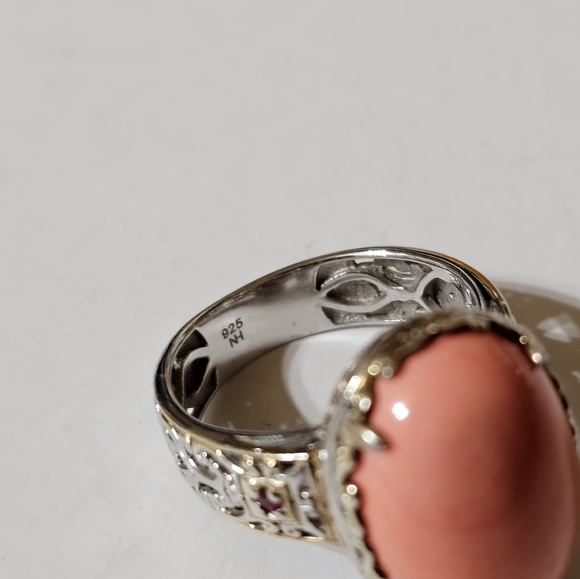 Vintage Michael Valitutti Coral & Ruby Accent Ring in Sterling & 18k Size 7.5! - Picture 4 of 10
